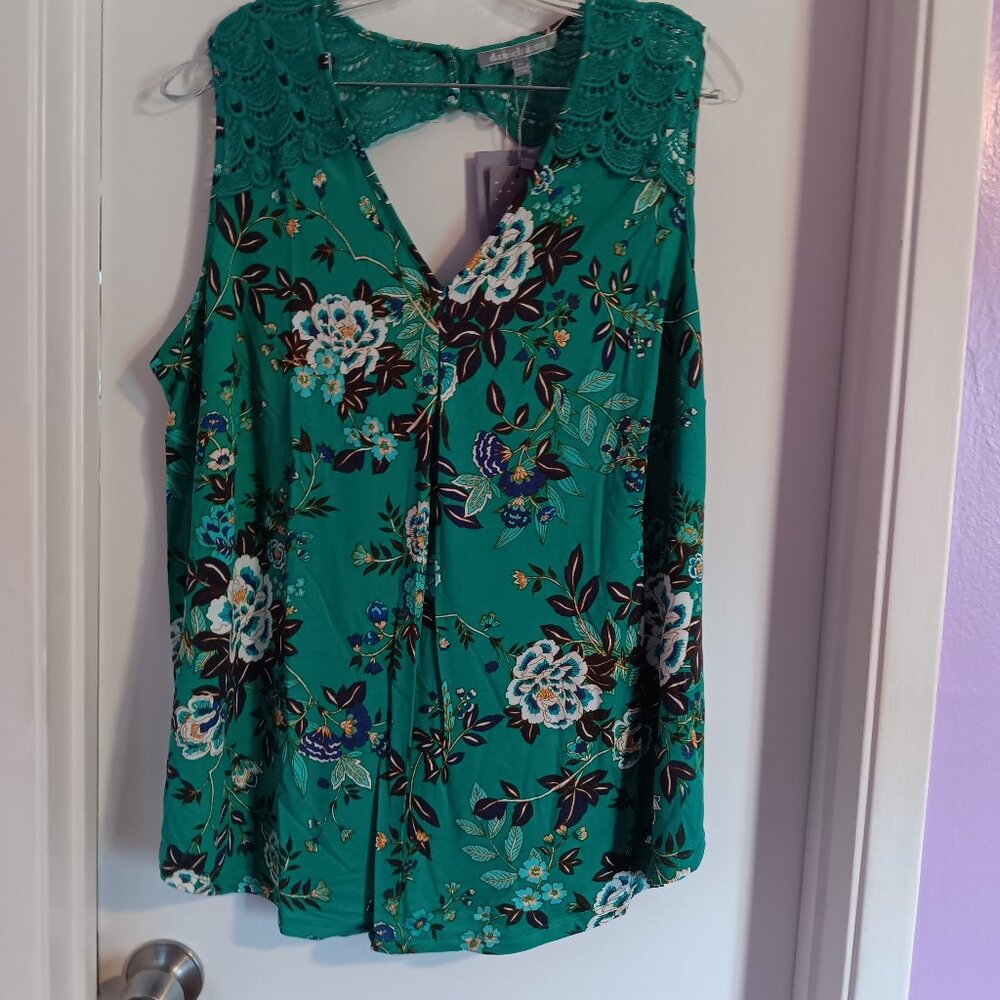 Daniel Rainn Teal Floral Sleeveless Open Back Crochet Top NWT 2X
